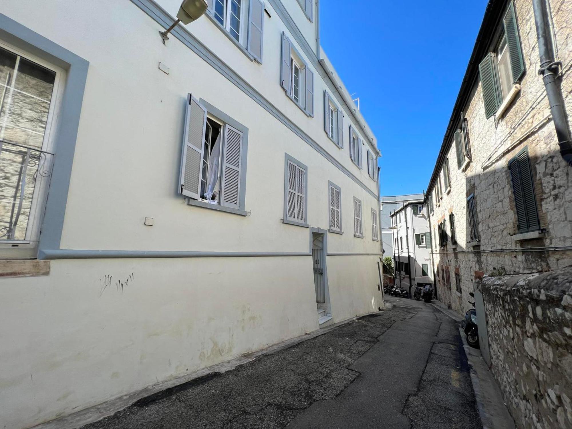 Budget-Friendly 1Br In The City Center Gibraltar Exteriör bild