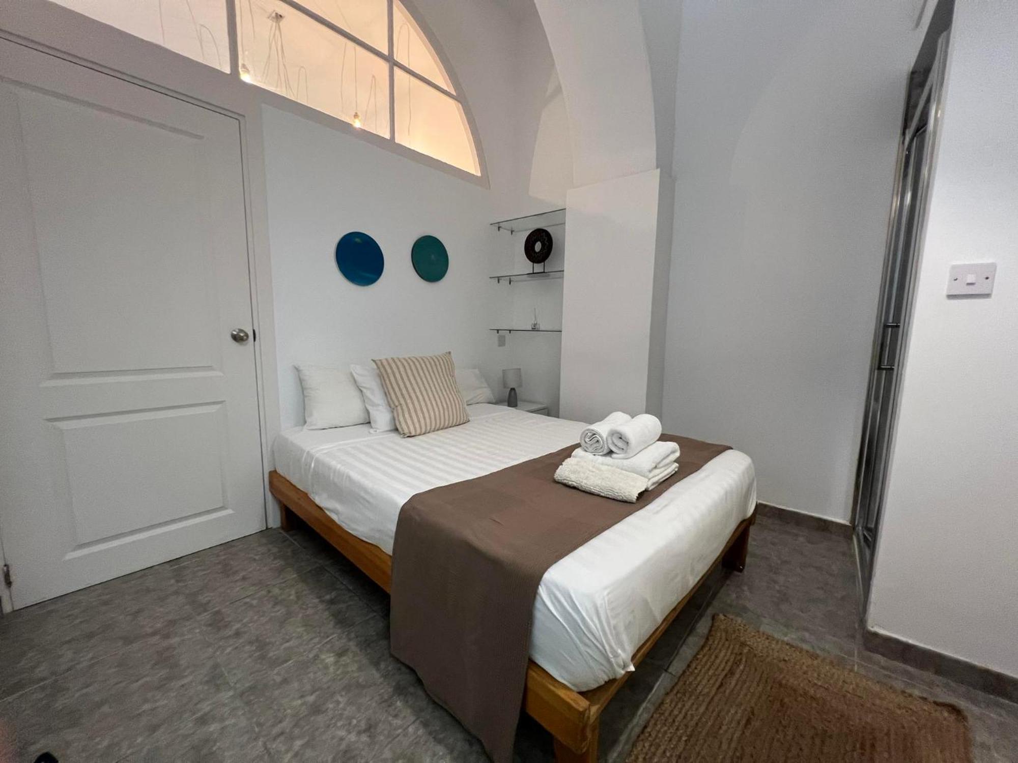 Budget-Friendly 1Br In The City Center Gibraltar Exteriör bild